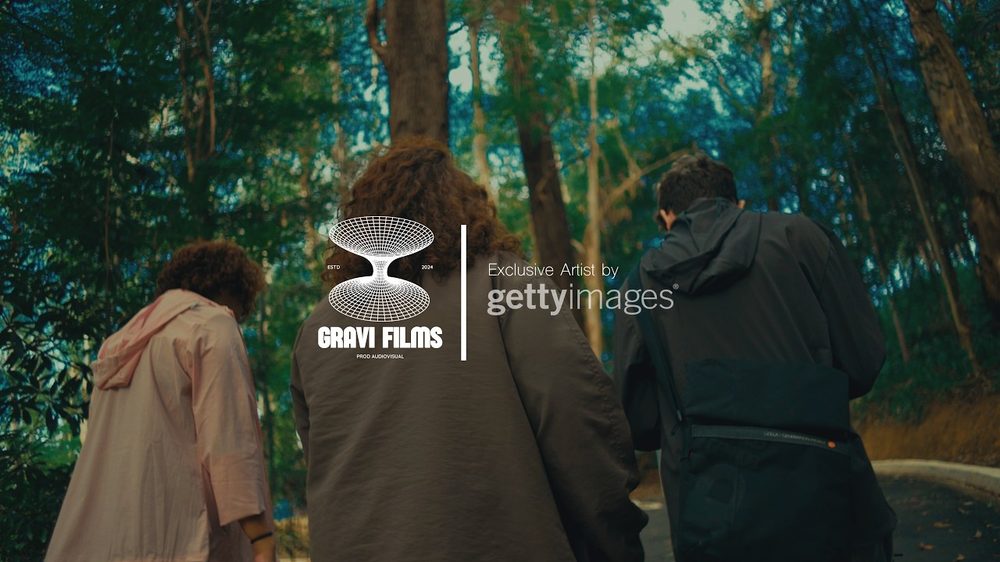Frame de Together In Nature — Getty Images